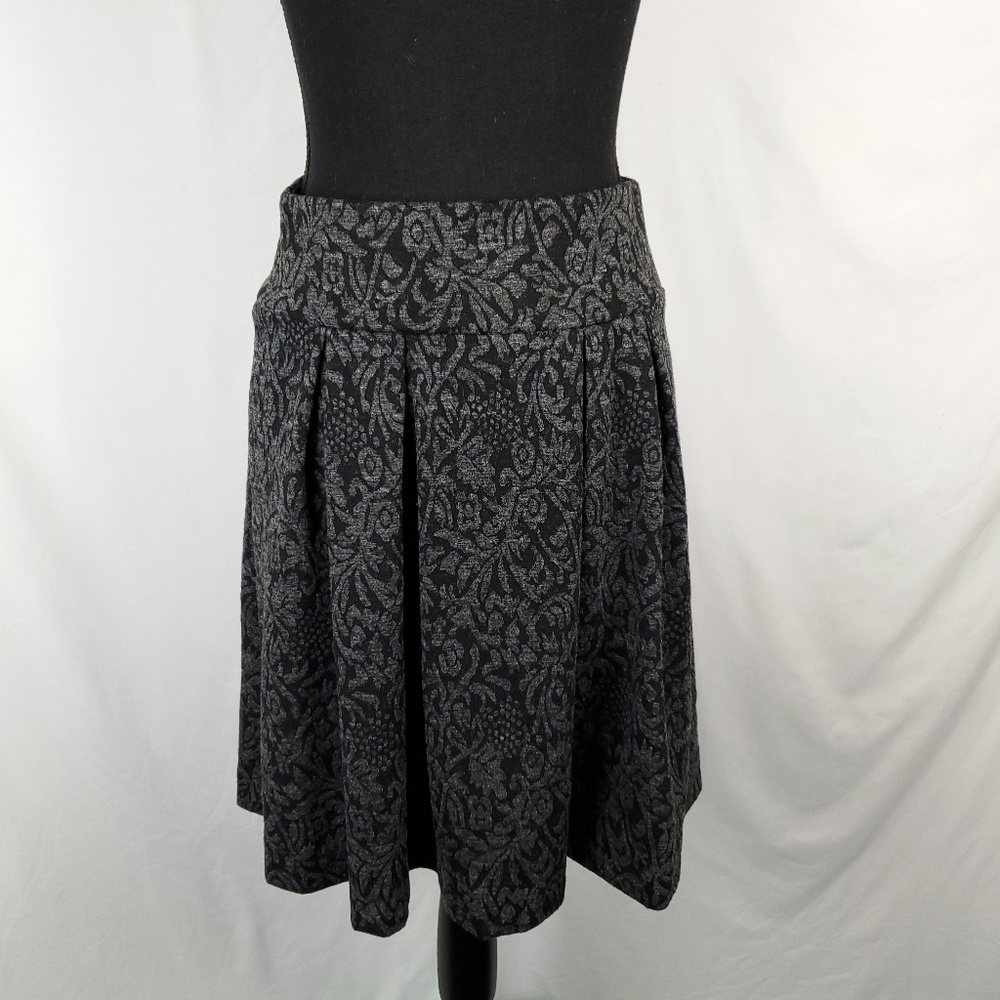 LOFT Outlet Black and Gray Polyester Skirt Size 4